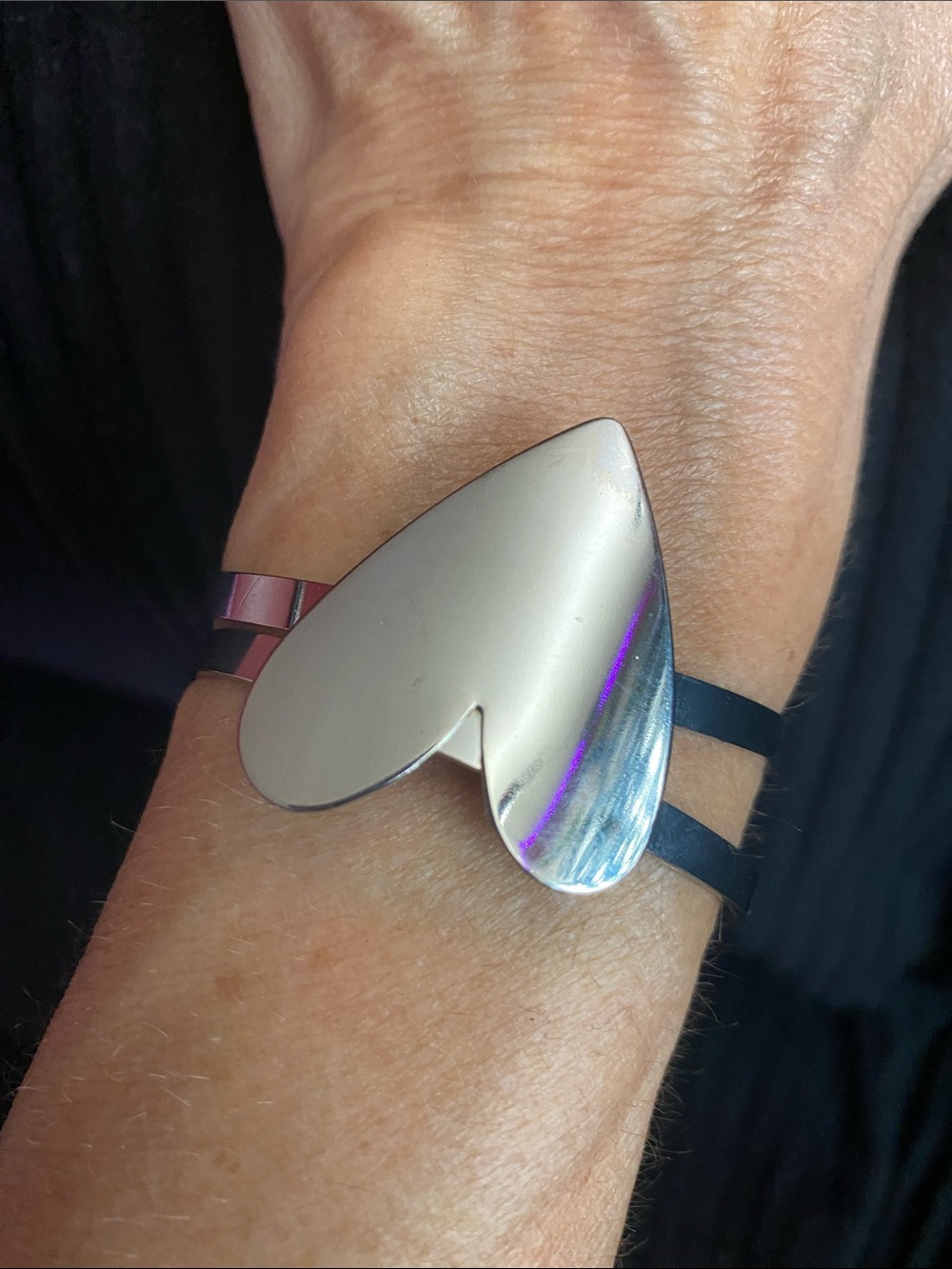 Silver Heart Smart Cuff Bracelet - Black Band
